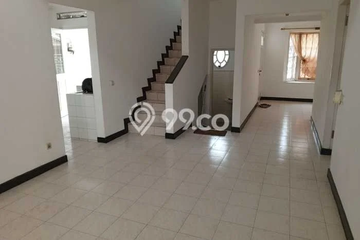 Rumah Modern 3 KT LT 180m2 di Kota Legenda Rumah Modern 3 KT LT 180m2 di Kota Legenda