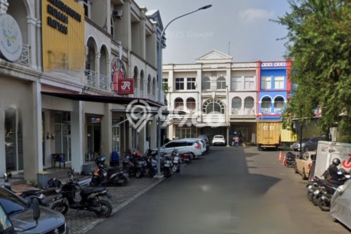 Unit Ruko Dijual di Bekasi LT 54m2 & LB 135m2 Unit Ruko Dijual di Bekasi LT 54m2 & LB 135m2