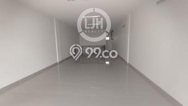 Ruko Kawasan Bisnis Kawasan Gede Bage, Luas 207m2m², Jalan Utama Ruko Kawasan Bisnis Kawasan Gede Bage, Luas 207m2m², Jalan Utama