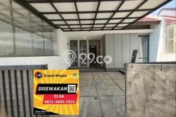 SPECIAL OFFER! Rumah area Antapani, 2 KT, Lingkungan Asri, Luas 100m2m² Bangunan 80m2m² SPECIAL OFFER! Rumah area Antapani, 2 KT, Lingkungan Asri, Luas 100m2m² Bangunan 80m2m²