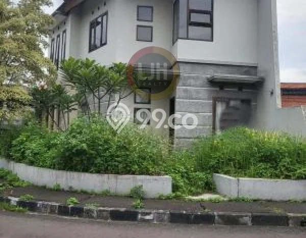 For Sale Rumah 3 Kamar Lokasi Strategis Nyaman dan Strategis di Arcamanik For Sale Rumah 3 Kamar Lokasi Strategis Nyaman dan Strategis di Arcamanik