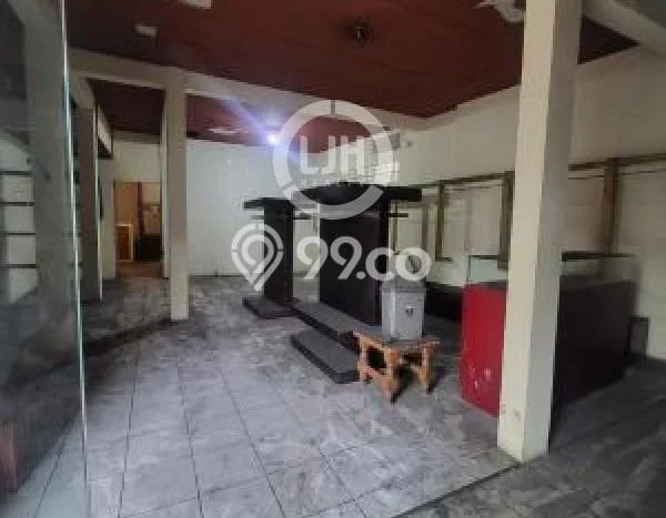 Ruko Disewa di Bandung dengan LB 165m2 Area Komersial Ramai Ruko Disewa di Bandung dengan LB 165m2 Area Komersial Ramai