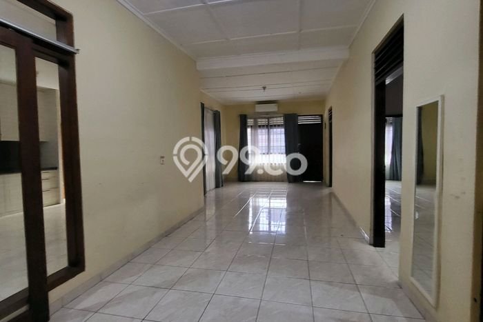 Rumah Disewakan Bandung LT 200m2 LB 170m2 Area Pasteur Rumah Disewakan Bandung LT 200m2 LB 170m2 Area Pasteur