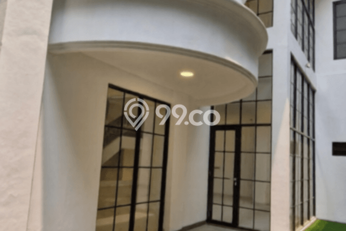 Hunian Mewah LB 700m2 Siap Pakai Desain Elegan di Tomang, Jakarta Barat Hunian Mewah LB 700m2 Siap Pakai Desain Elegan di Tomang, Jakarta Barat