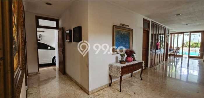 Rumah Elit Modern Tanpa Renovasi di Kemang Jakarta Selatan Rumah Elit Modern Tanpa Renovasi di Kemang Jakarta Selatan