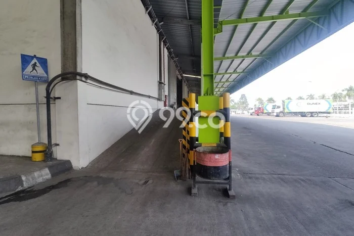 Untuk Disewa Gudang di Karawang Barat Karawang LT 90000m2, LB 20000m2 Untuk Disewa Gudang di Karawang Barat Karawang LT 90000m2, LB 20000m2
