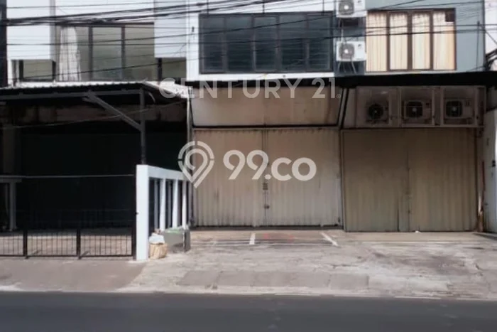 FOR RENT! Ruko di Radio Dalam Cocok untuk Bisnis 104m2 FOR RENT! Ruko di Radio Dalam Cocok untuk Bisnis 104m2