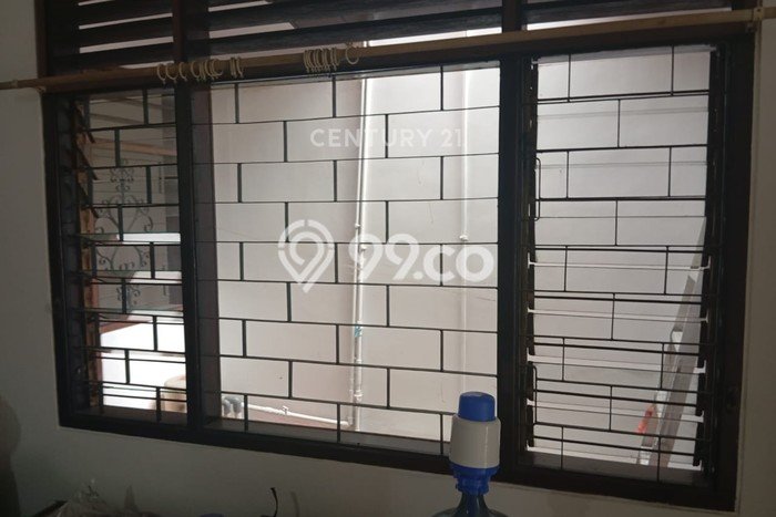 Dijual Cepat Rumah Bagus Siap Huni LB 140m2 di Pamulang, Tangerang Selatan Dijual Cepat Rumah Bagus Siap Huni LB 140m2 di Pamulang, Tangerang Selatan