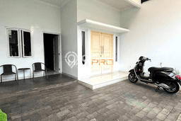 For Sale Rumah Mewah Exclusive di Cempaka Putih, Jakarta Pusat For Sale Rumah Mewah Exclusive di Cempaka Putih, Jakarta Pusat