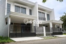 Hunian Elit LB 350m2 Siap Pakai Desain Elegan di Semolowaru, Surabaya Hunian Elit LB 350m2 Siap Pakai Desain Elegan di Semolowaru, Surabaya