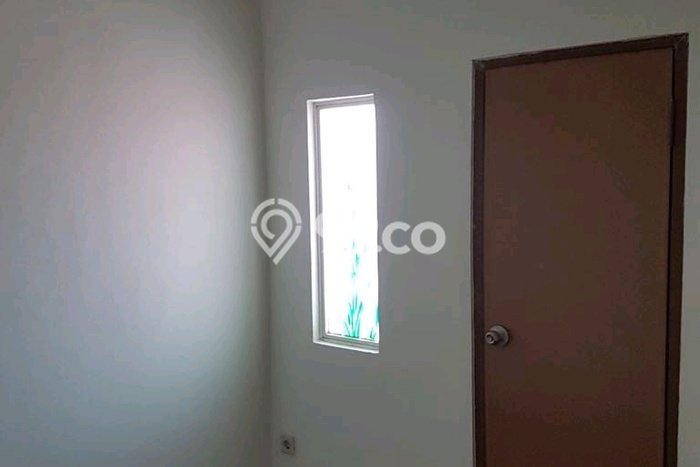 Rumah Strategis Modern Lb 120m2 di Waru, Sidoarjo Rumah Strategis Modern Lb 120m2 di Waru, Sidoarjo