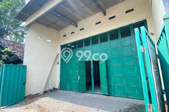 Ruko Usaha Dijual di Krembangan Surabaya LT 128m2 & LB 130m2 Ruko Usaha Dijual di Krembangan Surabaya LT 128m2 & LB 130m2