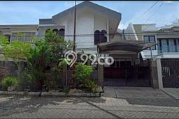 Jual Rumah Mewah Megah Dengan View Eksklusif di Dharma Husada, Surabaya Jual Rumah Mewah Megah Dengan View Eksklusif di Dharma Husada, Surabaya