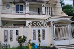 Rumah Elit Modern Siap Huni di Dharma Husada Surabaya Rumah Elit Modern Siap Huni di Dharma Husada Surabaya