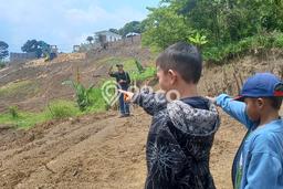 Kavling Tanah untuk Dijual di Sentul City, Bogor, Luas 1000m2 Kavling Tanah untuk Dijual di Sentul City, Bogor, Luas 1000m2