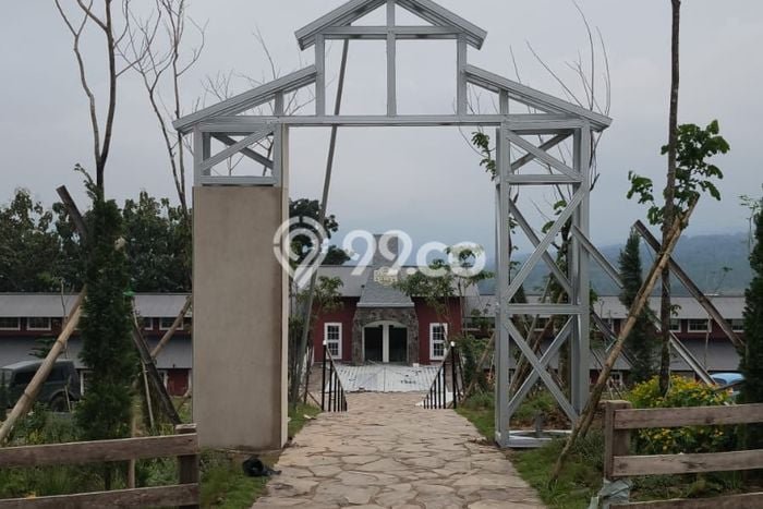 Kavling Tanah Dijual di Cibinong, Bogor, Luas 500m2 Area Strategis Kavling Tanah Dijual di Cibinong, Bogor, Luas 500m2 Area Strategis