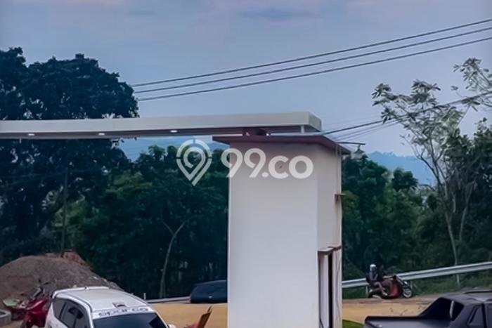 Lahan Strategis di Cibinong Dijual dengan Luas 300m2 Lahan Strategis di Cibinong Dijual dengan Luas 300m2