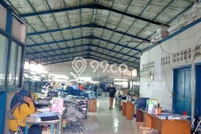 Unit Gudang Dijual di Majalaya Bandung Luas Bangunan 10500m2 Unit Gudang Dijual di Majalaya Bandung Luas Bangunan 10500m2