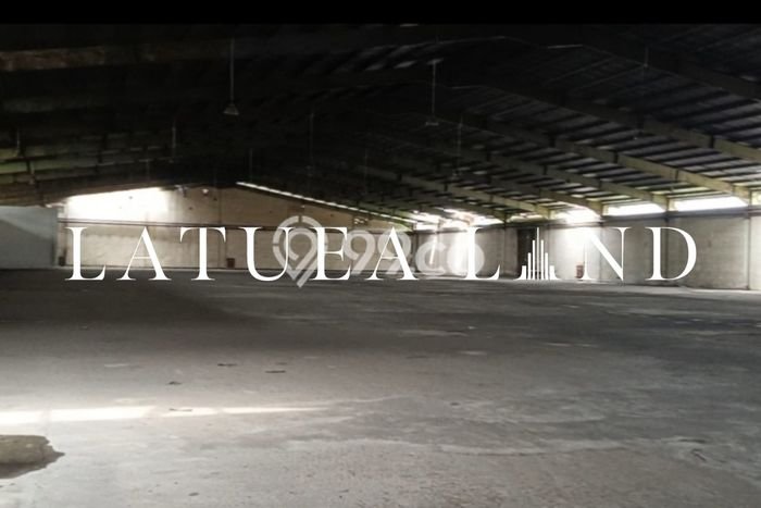 Unit Gudang Disewa Lokasi Karawang Timur, Karawang Spesifikasi Luas Bangunan 26000m2 Unit Gudang Disewa Lokasi Karawang Timur, Karawang Spesifikasi Luas Bangunan 26000m2