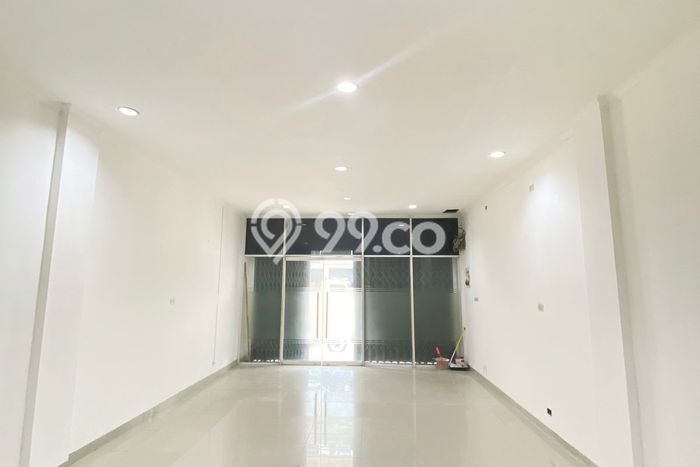 Untuk Dijual! Ruko di Cikarang Bekasi LT 82m2 / LB 260m2 Kawasan Strategis Untuk Dijual! Ruko di Cikarang Bekasi LT 82m2 / LB 260m2 Kawasan Strategis