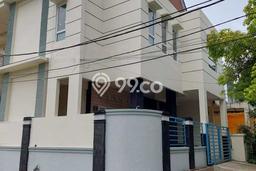 Siap Huni Rumah Mewah 7 Kamar di Kelapa Gading Dekat ke Mana Saja Siap Huni Rumah Mewah 7 Kamar di Kelapa Gading Dekat ke Mana Saja