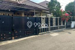 PROMO SPESIAL! Jual Rumah Berkualitas di Duren Sawit, Jakarta Timur, Luas Tanah 223m² Luas Bangunan 156m² PROMO SPESIAL! Jual Rumah Berkualitas di Duren Sawit, Jakarta Timur, Luas Tanah 223m² Luas Bangunan 156m²