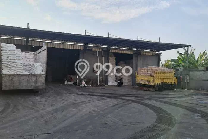 Gudang Bagus Dijual LB 457m2 Lokasi Strategis Jakarta Timur Area Cocok untuk Bisnis Gudang Bagus Dijual LB 457m2 Lokasi Strategis Jakarta Timur Area Cocok untuk Bisnis
