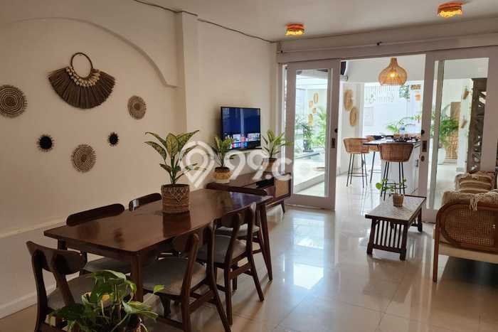 Vila Kawasan , Luas 125m2m², Akses ke Fasilitas Umum Vila Kawasan , Luas 125m2m², Akses ke Fasilitas Umum