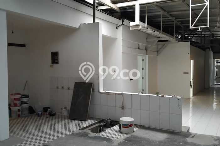 KAWASAN PREMIUM! Komersial di Bandung Wetan, Luas 299m², Akses Strategis KAWASAN PREMIUM! Komersial di Bandung Wetan, Luas 299m², Akses Strategis