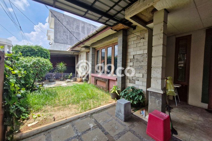 Ready to Use! Premium House LT 340m2 Desain Modern di Kelapa Dua Ready to Use! Premium House LT 340m2 Desain Modern di Kelapa Dua