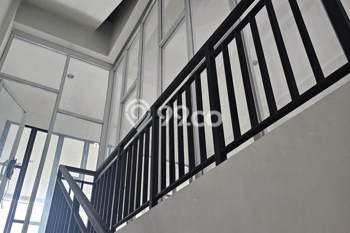 Unit Ruko Dijual di Bekasi Utara Bekasi Luas Bangunan 239m2 Unit Ruko Dijual di Bekasi Utara Bekasi Luas Bangunan 239m2
