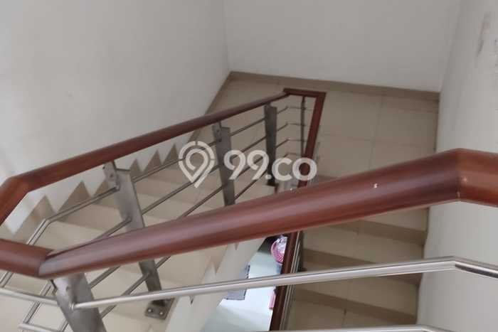 Hunian Mewah LB 262m2 Siap Pakai Desain Elegan di harapan indah, Bekasi Hunian Mewah LB 262m2 Siap Pakai Desain Elegan di harapan indah, Bekasi