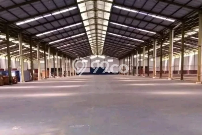 Unit Gudang Paling Strategis di Cileungsi Bogor dengan LB 10262m2 Unit Gudang Paling Strategis di Cileungsi Bogor dengan LB 10262m2