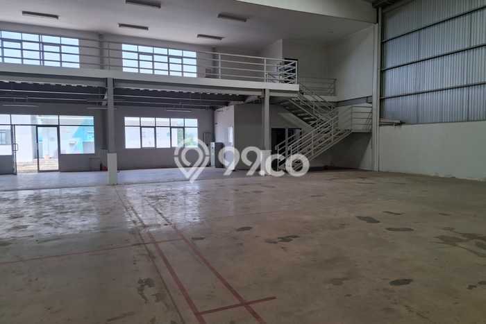 Unit Gudang Paling Strategis di Karawang Barat Karawang dengan LB 3608m2 Unit Gudang Paling Strategis di Karawang Barat Karawang dengan LB 3608m2