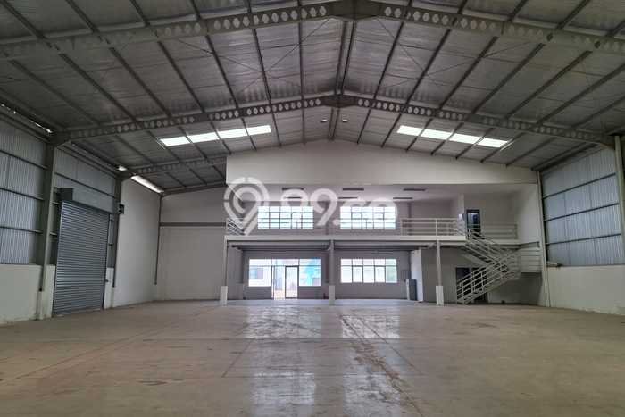 Unit Gudang Paling Strategis di Karawang Barat Karawang dengan LB 3608m2 Unit Gudang Paling Strategis di Karawang Barat Karawang dengan LB 3608m2