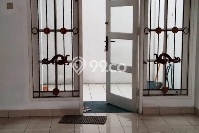 Jarang Ada! Rumah Sewa 2 Kamar Nyaman Siap Huni Kota Wisata Jarang Ada! Rumah Sewa 2 Kamar Nyaman Siap Huni Kota Wisata