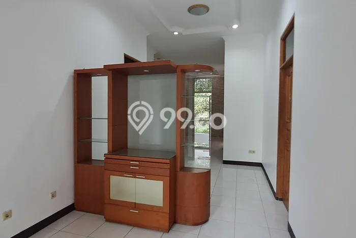 Jarang Ada! Rumah Kontrakan 3 Kamar Nyaman Siap Huni Taman Kopo Indah Jarang Ada! Rumah Kontrakan 3 Kamar Nyaman Siap Huni Taman Kopo Indah