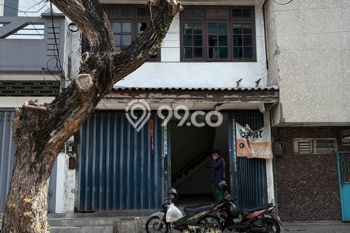 Ruko Dijual Lokasi Stratagis di Genteng Surabaya Cocok untuk Bisnis Ruko Dijual Lokasi Stratagis di Genteng Surabaya Cocok untuk Bisnis