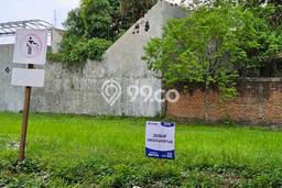 Jarang Ada! Tanah di Taman Punya Luas 120m2 SHM Jarang Ada! Tanah di Taman Punya Luas 120m2 SHM