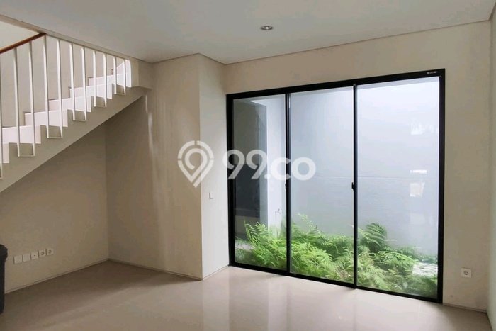Lokasi strategis! Rumah siap huni dikontrakkan di Kedamean LB 100m2 Lokasi strategis! Rumah siap huni dikontrakkan di Kedamean LB 100m2