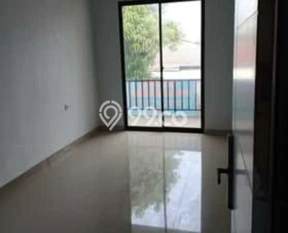 Dijual Rumah 3 Kamar Lokasi Strategis Nyaman dan Strategis di Cipondoh Dijual Rumah 3 Kamar Lokasi Strategis Nyaman dan Strategis di Cipondoh