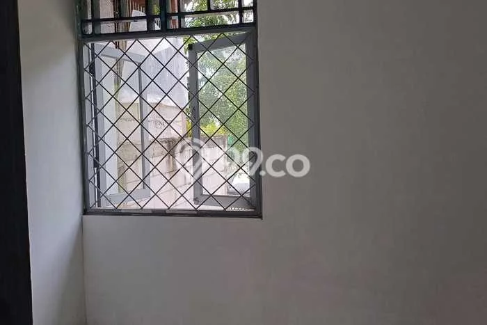 Lokasi terbaik! Rumah siap pakai dikontrakkan di Cengkareng LB 70m2 Lokasi terbaik! Rumah siap pakai dikontrakkan di Cengkareng LB 70m2