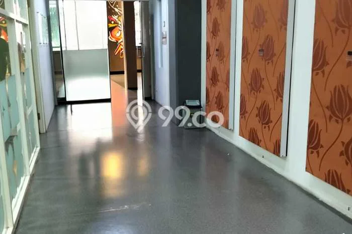 Unit Kantor Disewakan di Surabaya Kota di Area Ramai & Strategis Unit Kantor Disewakan di Surabaya Kota di Area Ramai & Strategis