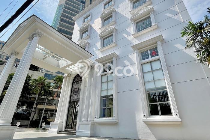 Unit Kantor Dijual di Surabaya LT 1003m2 & LB 2426m2 Unit Kantor Dijual di Surabaya LT 1003m2 & LB 2426m2