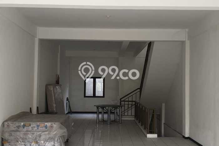 Ruko Bagus Dijual LB 300m2 Lokasi Strategis Surabaya Area Cocok untuk Berbisnis Ruko Bagus Dijual LB 300m2 Lokasi Strategis Surabaya Area Cocok untuk Berbisnis