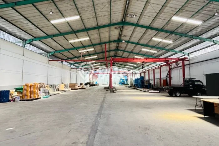 Gudang untuk Disewa di Pusat Surabaya Luas Bangunan 5900m2 Gudang untuk Disewa di Pusat Surabaya Luas Bangunan 5900m2