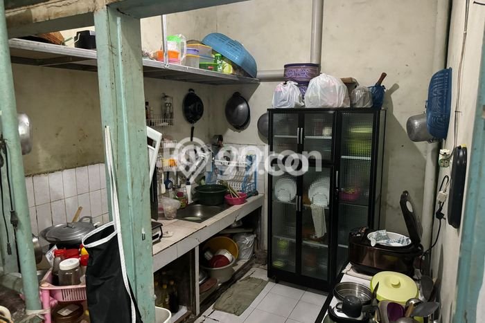 Rumah Luas Asri 2 KT Siap Huni di Waru Surabaya Rumah Luas Asri 2 KT Siap Huni di Waru Surabaya