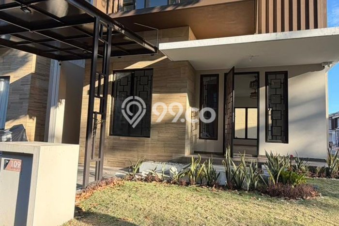 Rumah Sewa Batam LT 204m2 LB 182m2 Kawasan Batam Centre Rumah Sewa Batam LT 204m2 LB 182m2 Kawasan Batam Centre