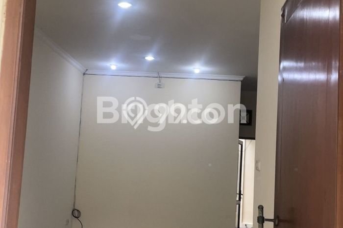 Disewakan! Rumah 3 Kamar Tidur &
2 Kamar Mandi di Margonda, Depok Disewakan! Rumah 3 Kamar Tidur &
2 Kamar Mandi di Margonda, Depok