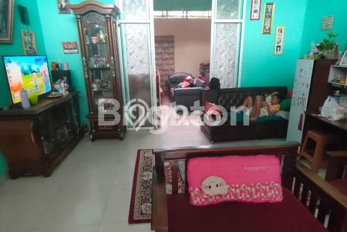 For Sale Rumah 2 Kamar Lokasi Strategis Nyaman dan Strategis di Cilodong For Sale Rumah 2 Kamar Lokasi Strategis Nyaman dan Strategis di Cilodong